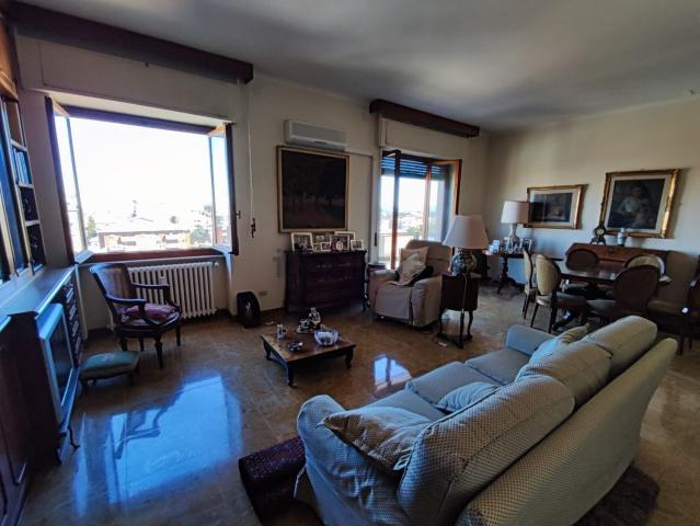 Appartamento in vendita di 160 m²