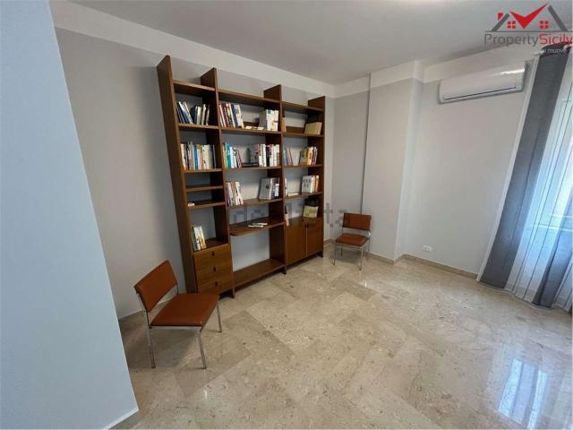 Appartamento in vendita di 160 m²