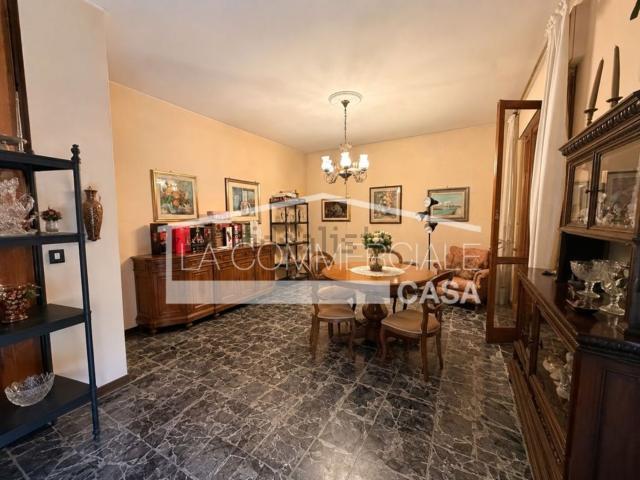 Appartamento in vendita di 160 m²