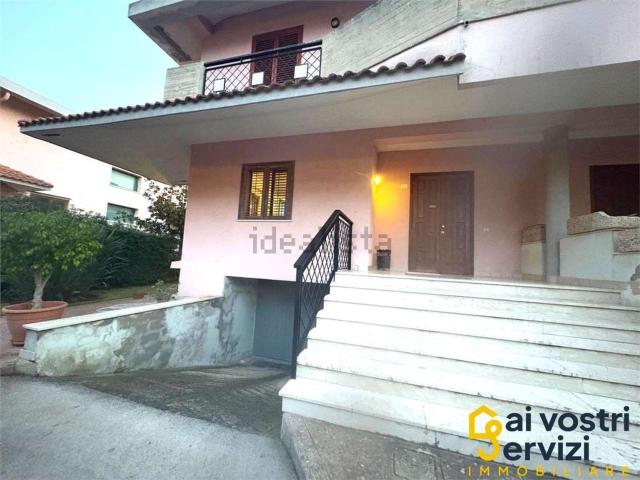 Appartamento in vendita di 160 m² in Traversa la Pizzuta