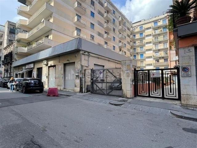 Appartamento in vendita di 160 m² in Via Canfora