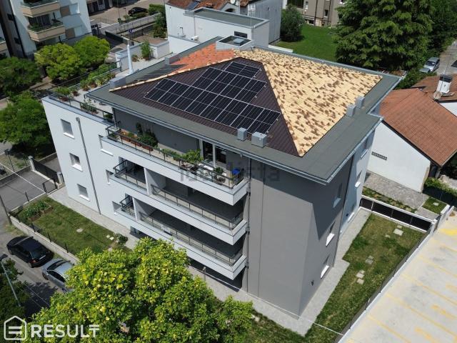 Appartamento in vendita di 160 m² in Via Cappuccini, 5