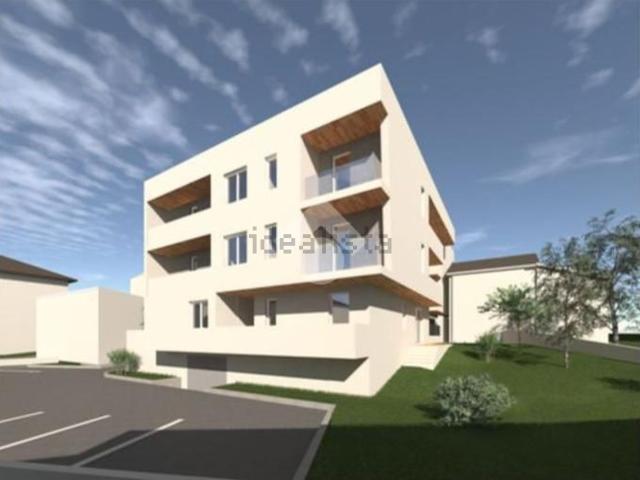 Appartamento in vendita di 160 m² in Via Carlo Carrà