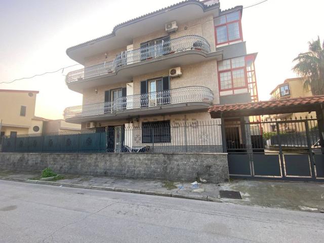 Appartamento in vendita di 160 m² in Via Carlo Alberto dalla Chiesa, 4