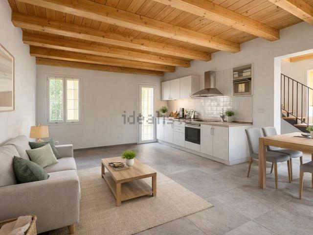 Appartamento in vendita di 160 m² in Via Carlo Martelli, 87