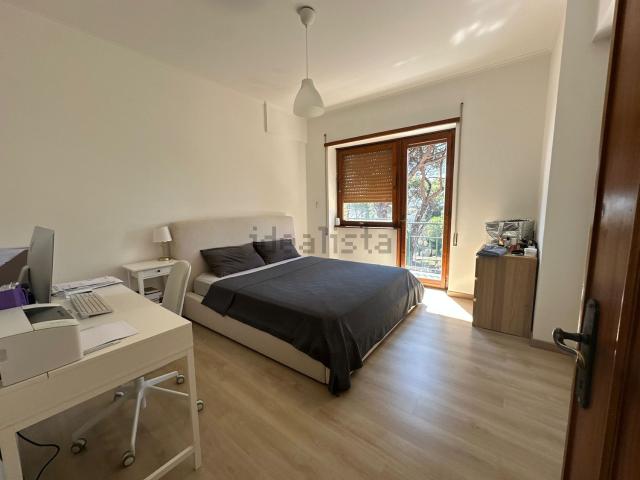 Appartamento in vendita di 160 m² in Via Cassia, 834