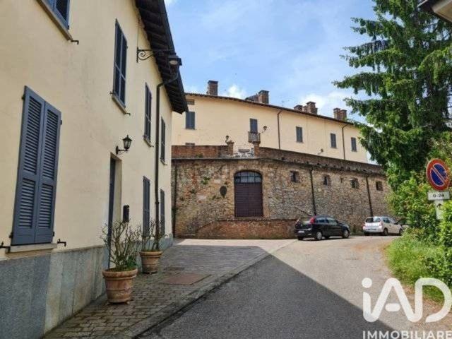Appartamento in vendita di 160 m² in Via Castello, 15