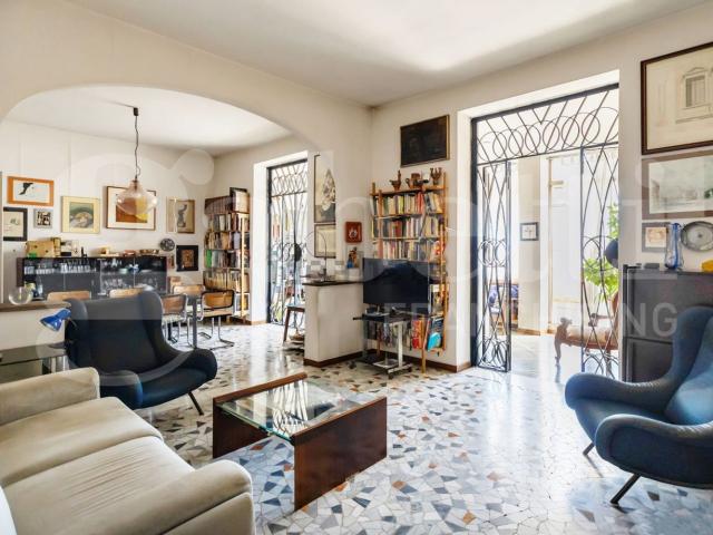 Appartamento in vendita di 160 m² in Via Chiana, 93