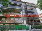 Appartamento in vendita di 160 m² in Via Ciro Menotti, 22