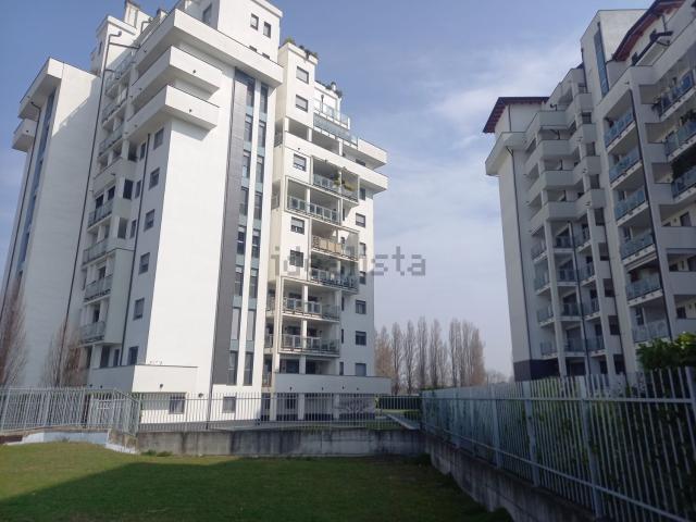 Appartamento in vendita di 160 m² in Via Cristoforo Colombo, 8