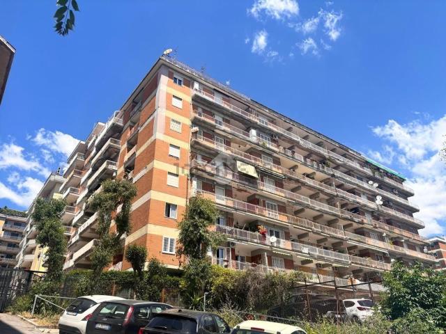 Appartamento in vendita di 160 m² in Via Croce Rossa, 21