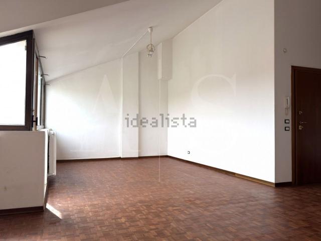 Appartamento in vendita di 160 m² in Via Cucca
