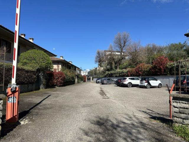 Appartamento in vendita di 160 m² in Via Antonio Brunelli
