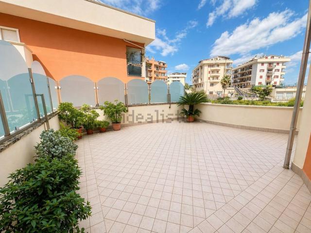 Appartamento in vendita di 160 m² in Via Antonio Lavia, 2