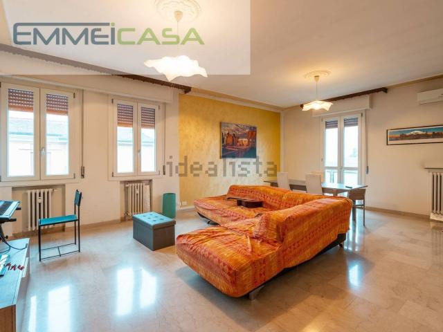Appartamento in vendita di 160 m² in Via Alfonso Casoli