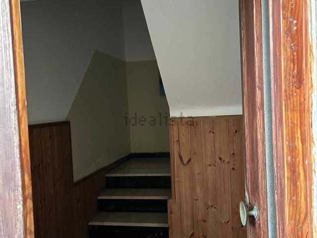 Appartamento in vendita di 160 m² in Via Ariani Adriano