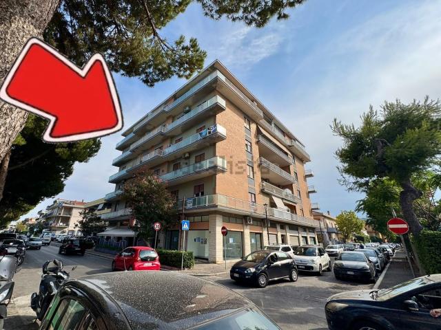 Appartamento in vendita di 160 m² in Via Arrigo Rossi, 78