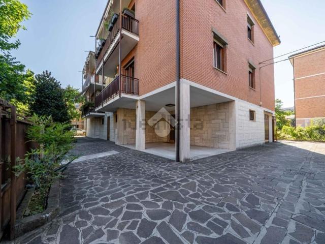 Appartamento in vendita di 160 m² in Via Bassano del Grappa, 36