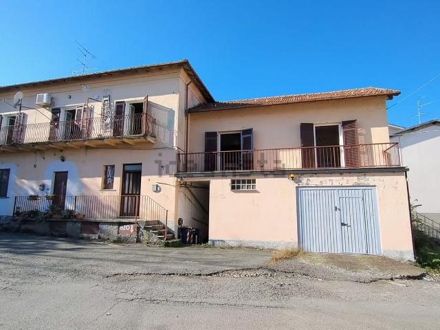 Appartamento in vendita di 160 m² in Via Bedale