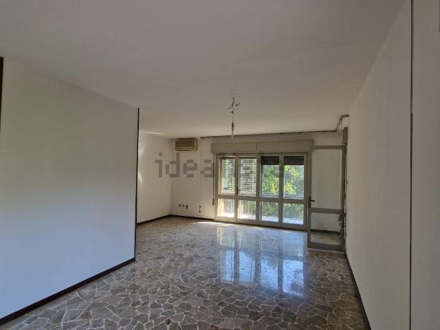 Appartamento in vendita di 160 m² in Via Goito