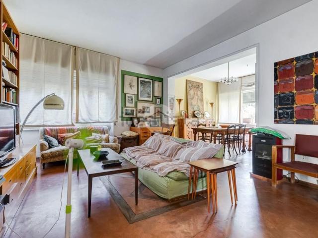 Appartamento in vendita di 160 m² in Via Gomenizza