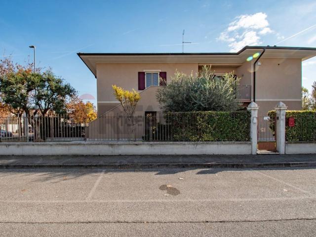 Appartamento in vendita di 160 m² in Via Galileo Galilei, 2