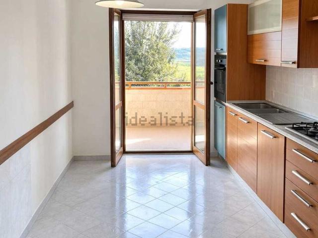 Appartamento in vendita di 160 m² in Via Giuseppe Spataro, 7