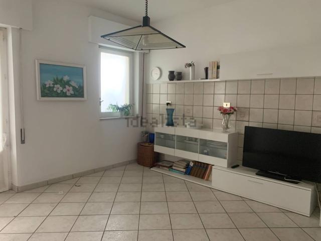 Appartamento in vendita di 160 m² in Via Gioacchino di Marzo, 37