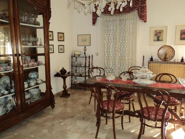 Appartamento in vendita di 160 m² in Via Giro dei Debitori