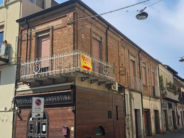 Appartamento in vendita di 160 m² in Via Gregorio D&apos Alessandria, 44