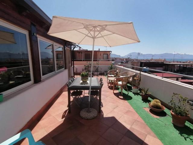 Appartamento in vendita di 160 m² in Via D.d&apos Aosta, 114