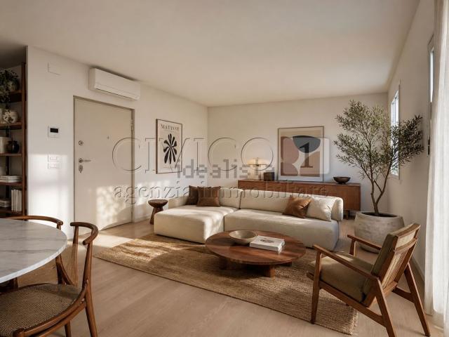 Appartamento in vendita di 160 m² in Via Domenico Meschinelli, 71