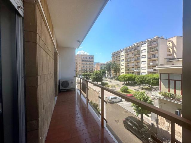 Appartamento in vendita di 160 m² in Via Dante Alighieri, 4