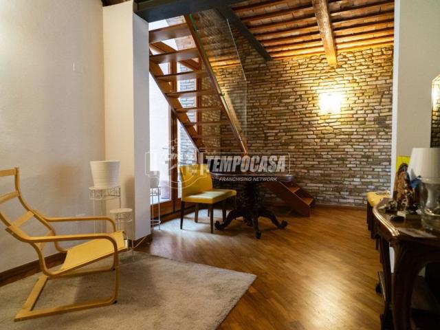 Appartamento in vendita di 160 m² in Via de Rusticucci