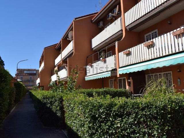 Appartamento in vendita di 160 m² in Via dei Centauri