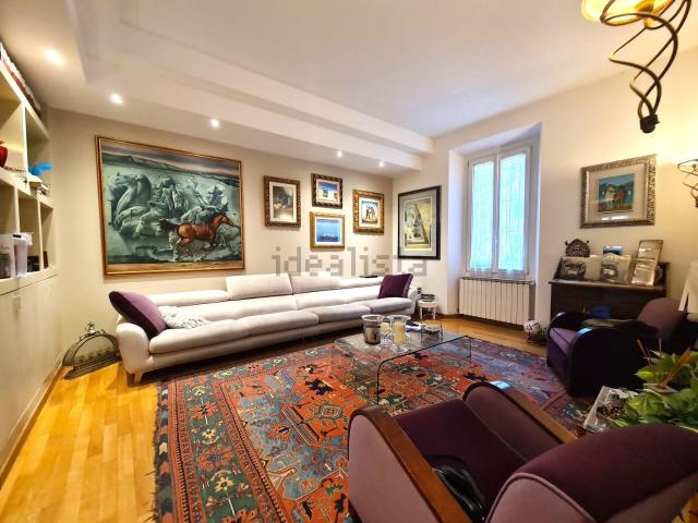 Appartamento in vendita di 160 m² in Via dei Sette Santi