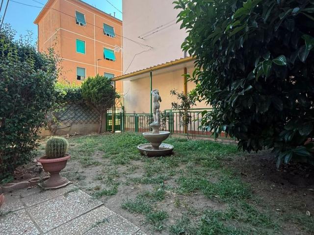 Appartamento in vendita di 160 m² in Via del Mandorlo, 1