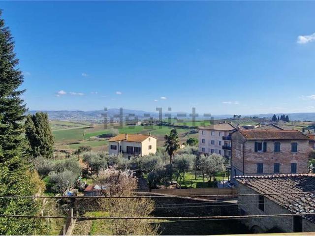 Appartamento in vendita di 160 m² in Via del Casalino, 1