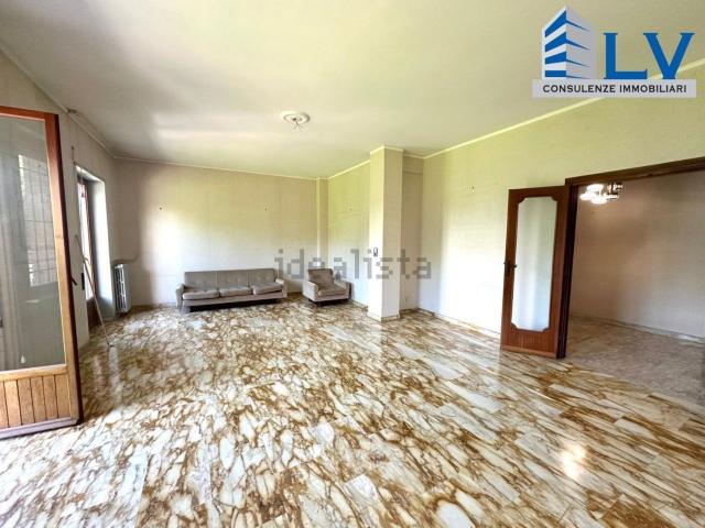 Appartamento in vendita di 160 m² in Via del Poggio, 17