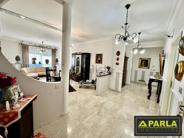 Appartamento in vendita di 160 m² in Via dell Agricoltura