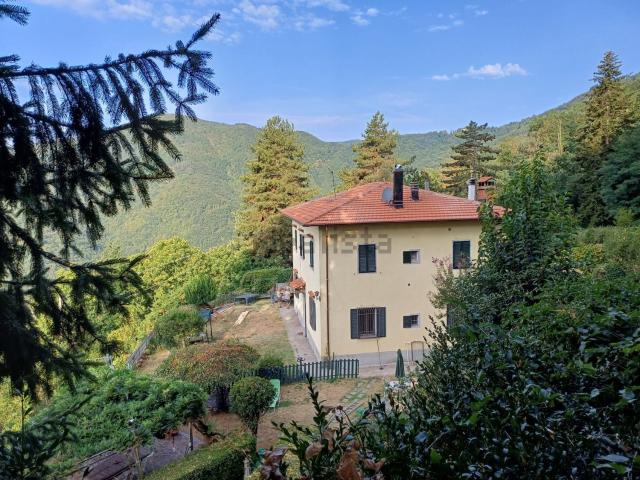 Appartamento in vendita di 160 m² in Via Dell&apos orsaia, 91