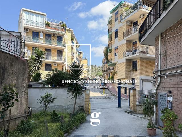 Appartamento in vendita di 160 m² in Via dell&apos Epomeo, 72