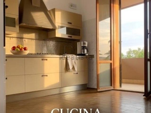Appartamento in vendita di 160 m² in Via delle Regioni