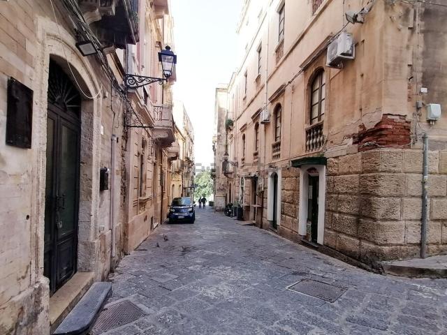 Appartamento in vendita di 160 m² in Via delle Vergini, 20