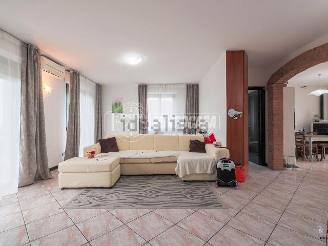 Appartamento in vendita di 160 m² in Via Diaz