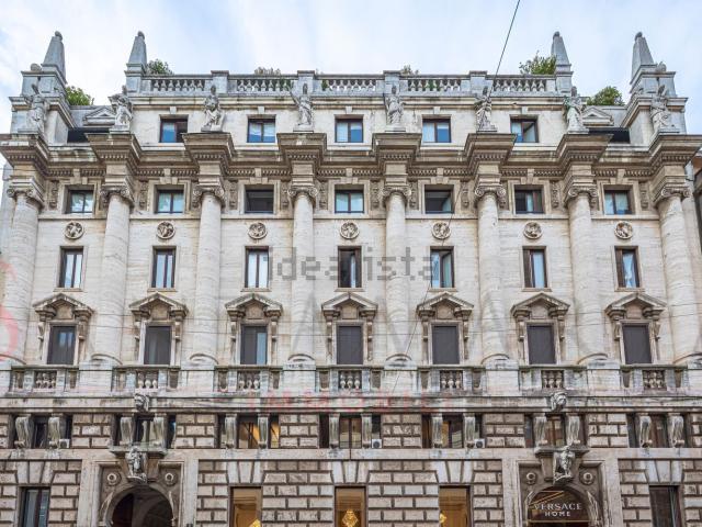Appartamento in vendita di 160 m² in Via Durini