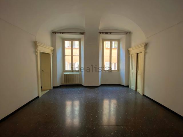 Appartamento in vendita di 160 m² in Via Emilia