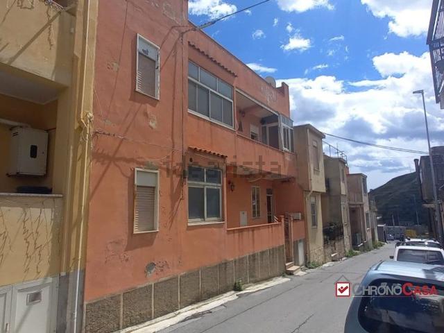 Appartamento in vendita di 160 m² in Via Ernesto Cianciolo