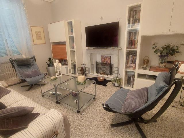 Appartamento in vendita di 160 m² in Via Faà di Bruno Emilio, 79