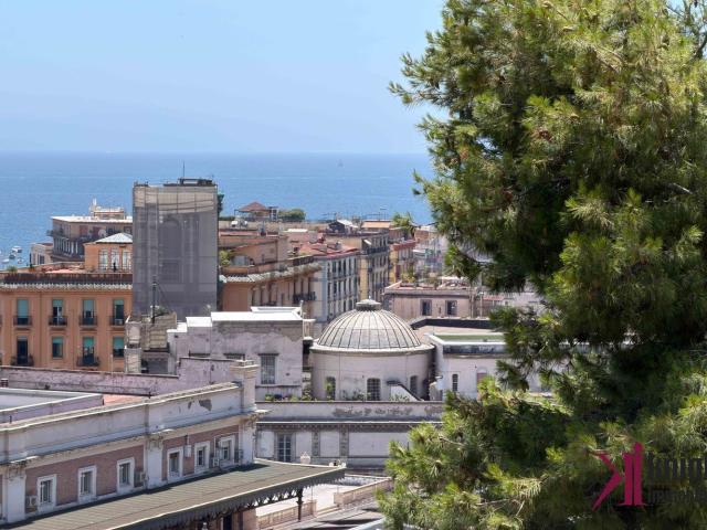 Appartamento in vendita di 160 m² in Via Fedro, 7